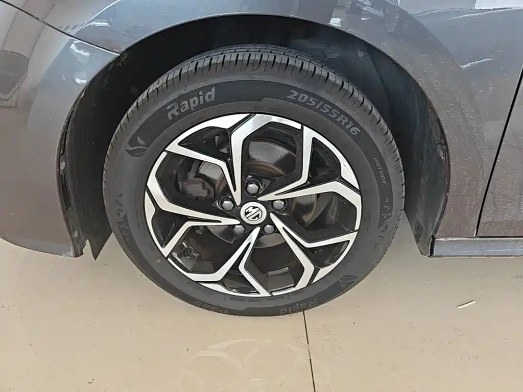 MG MG5 — миниатюра 23