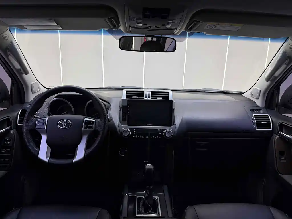Toyota Prado — миниатюра 6