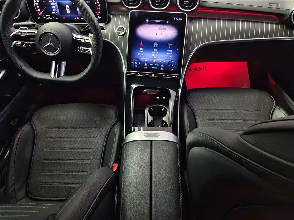 Mercedes-Benz C-Class — миниатюра 15