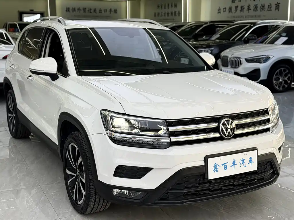 VOLKSWAGEN TUYUE