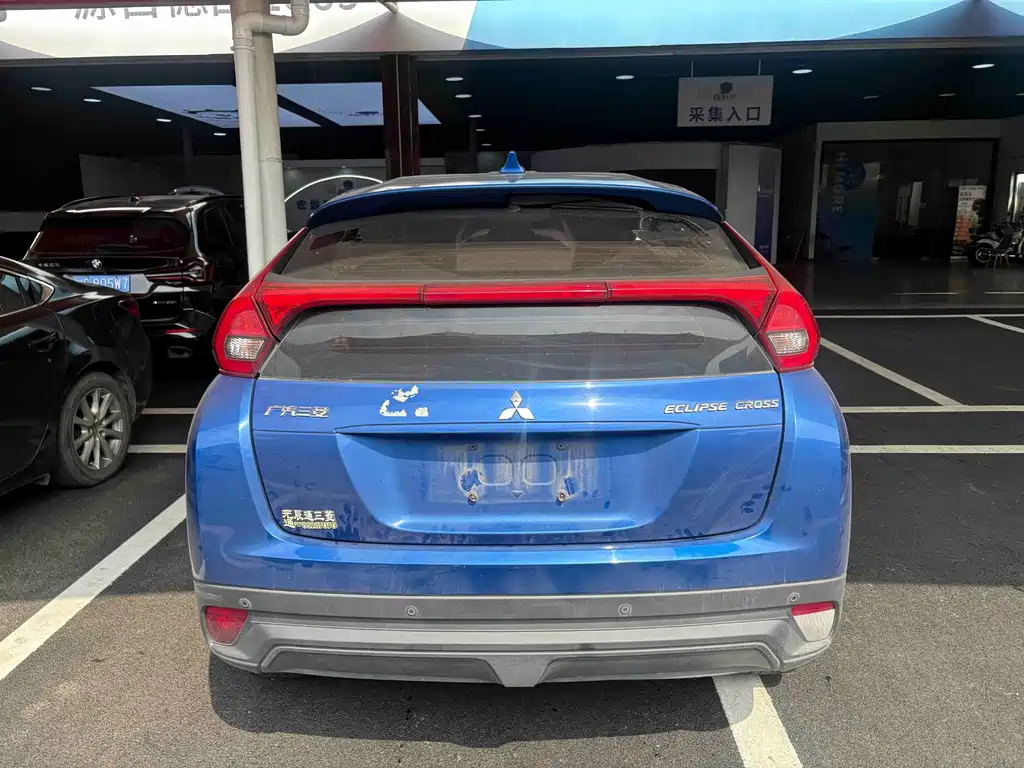 Mitsubishi Eclipse Cross — миниатюра 8