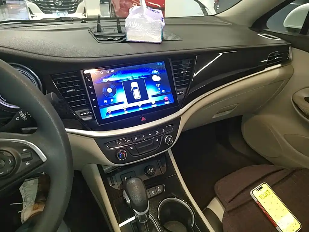 Buick Verano — миниатюра 13