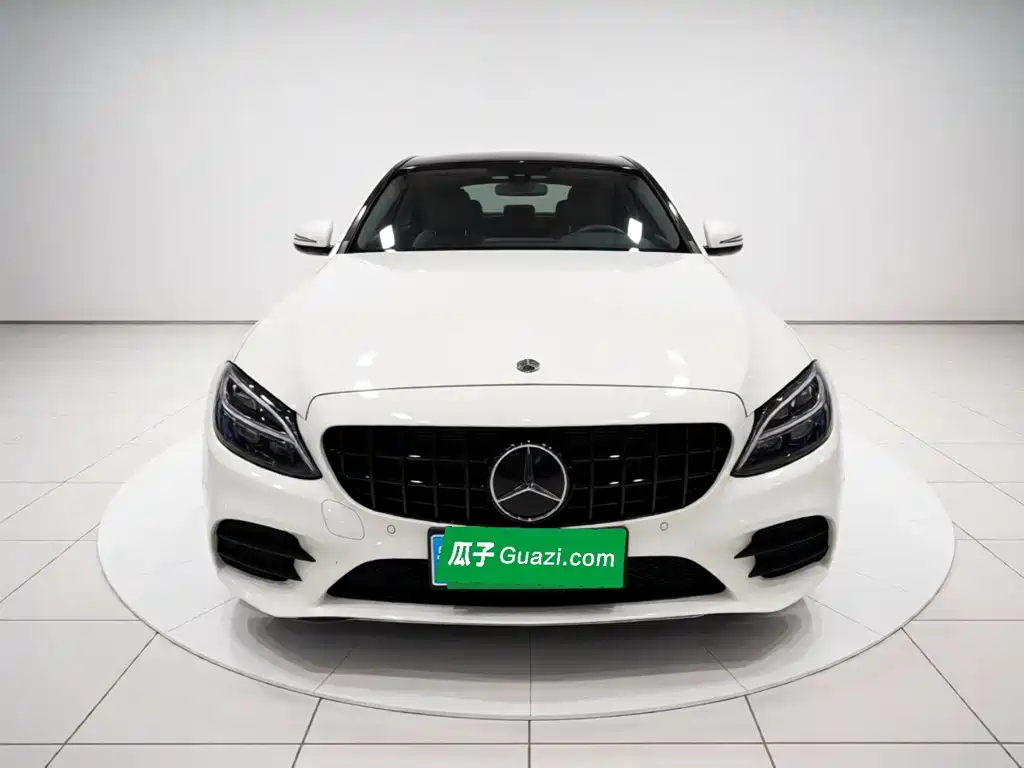 Mercedes-Benz C-Class — миниатюра 2
