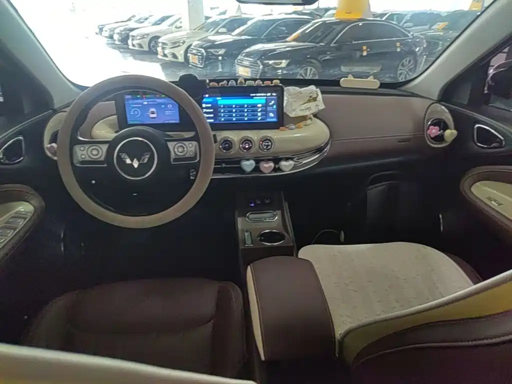 Wuling Binguo 2023 333km Enjoy +