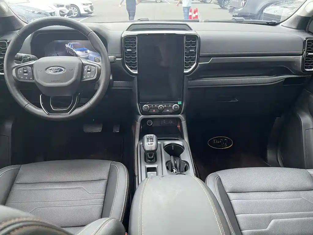 Ford Ranger — миниатюра 12