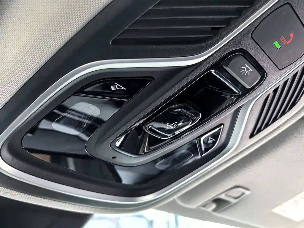 Geely Boyue L — миниатюра 46