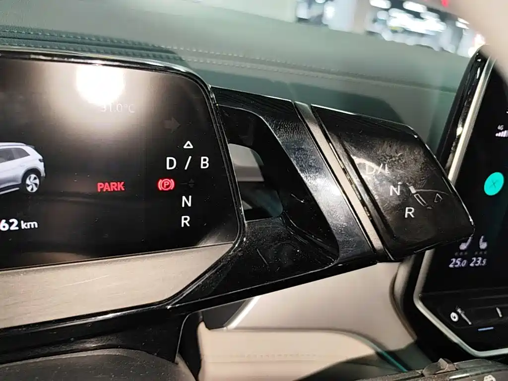 Volkswagen ID.6 Crozz — миниатюра 14