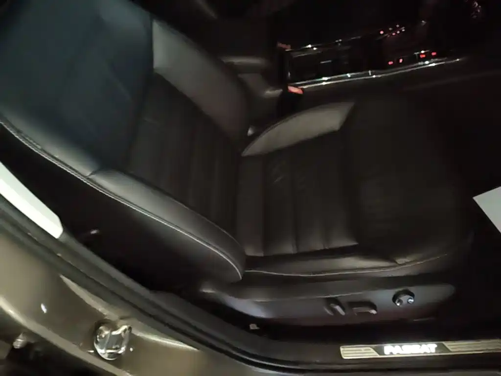 Volkswagen Passat — миниатюра 25