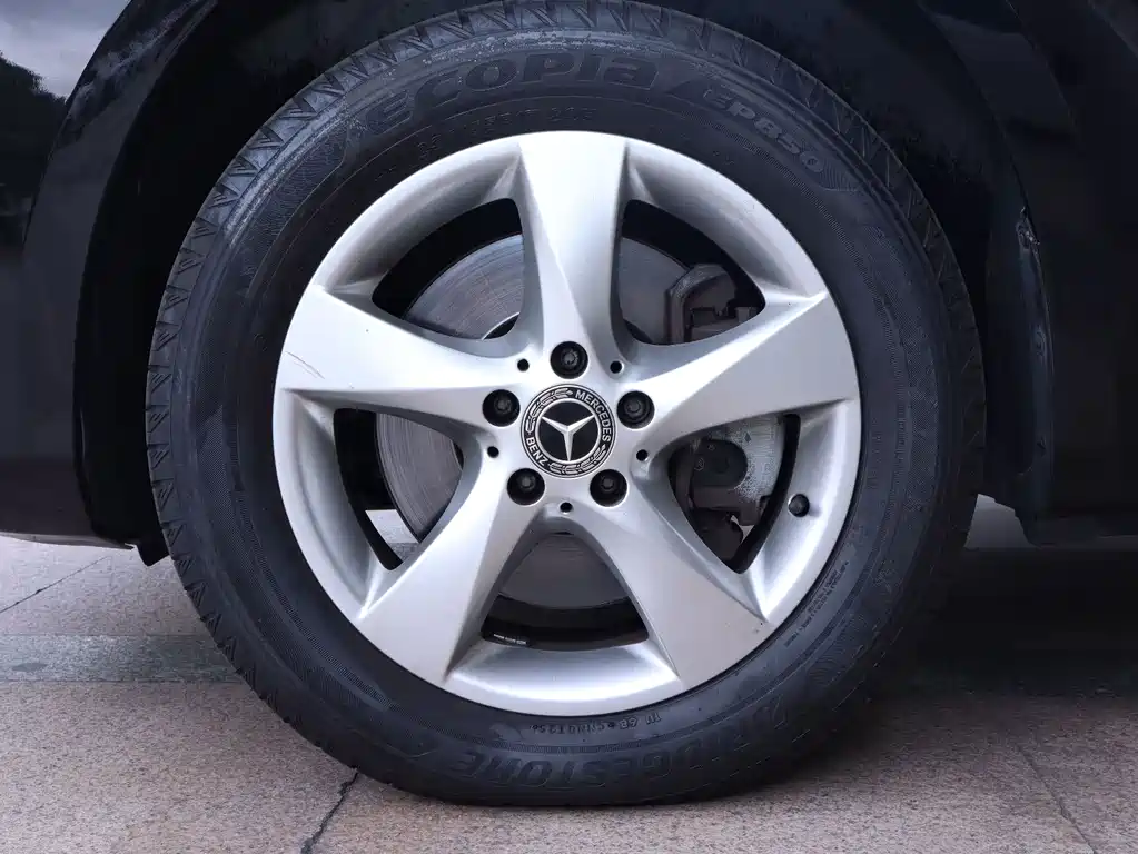 Mercedes-Benz Vito — миниатюра 19