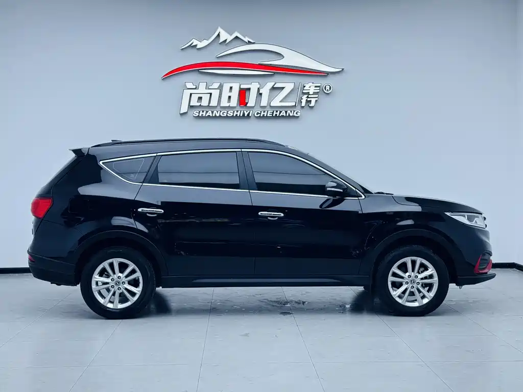 Dongfeng 580 2020 1.8L MT Comfort