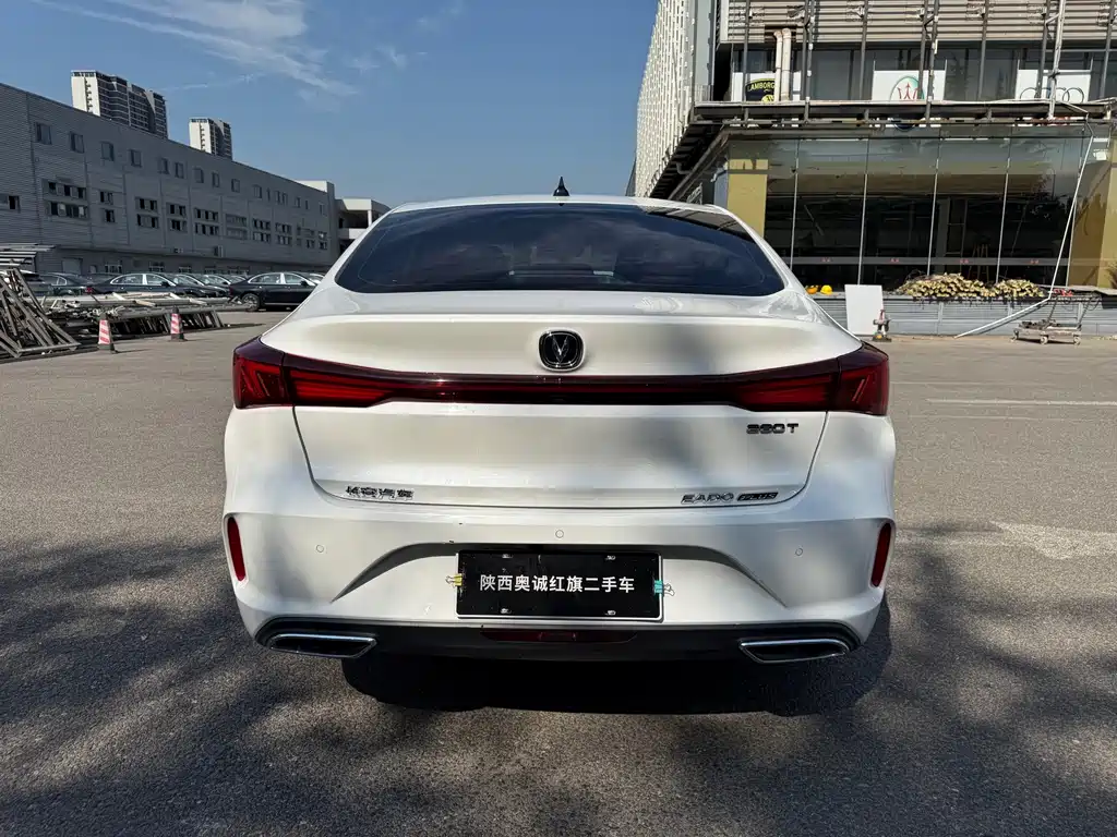 Changan Eado — миниатюра 8