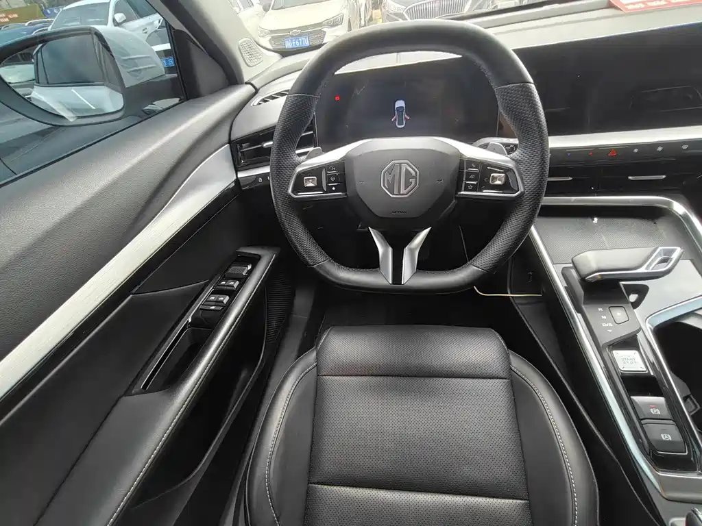 MG MG5 Scorpio — миниатюра 5