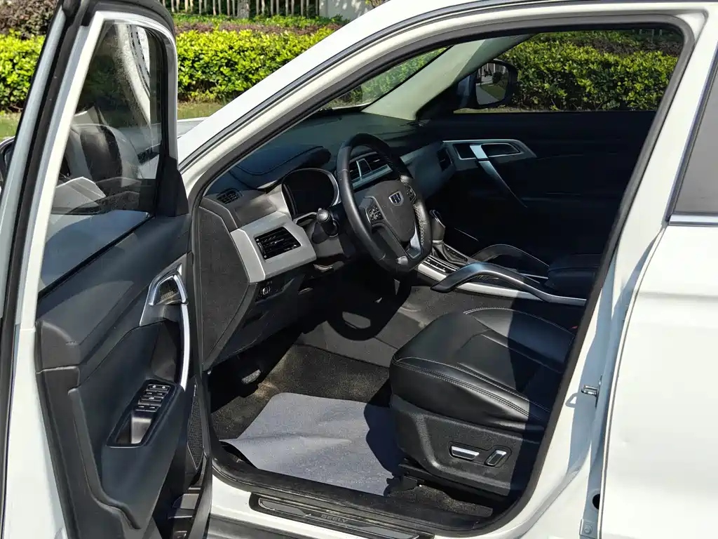 Geely Boyue — миниатюра 10