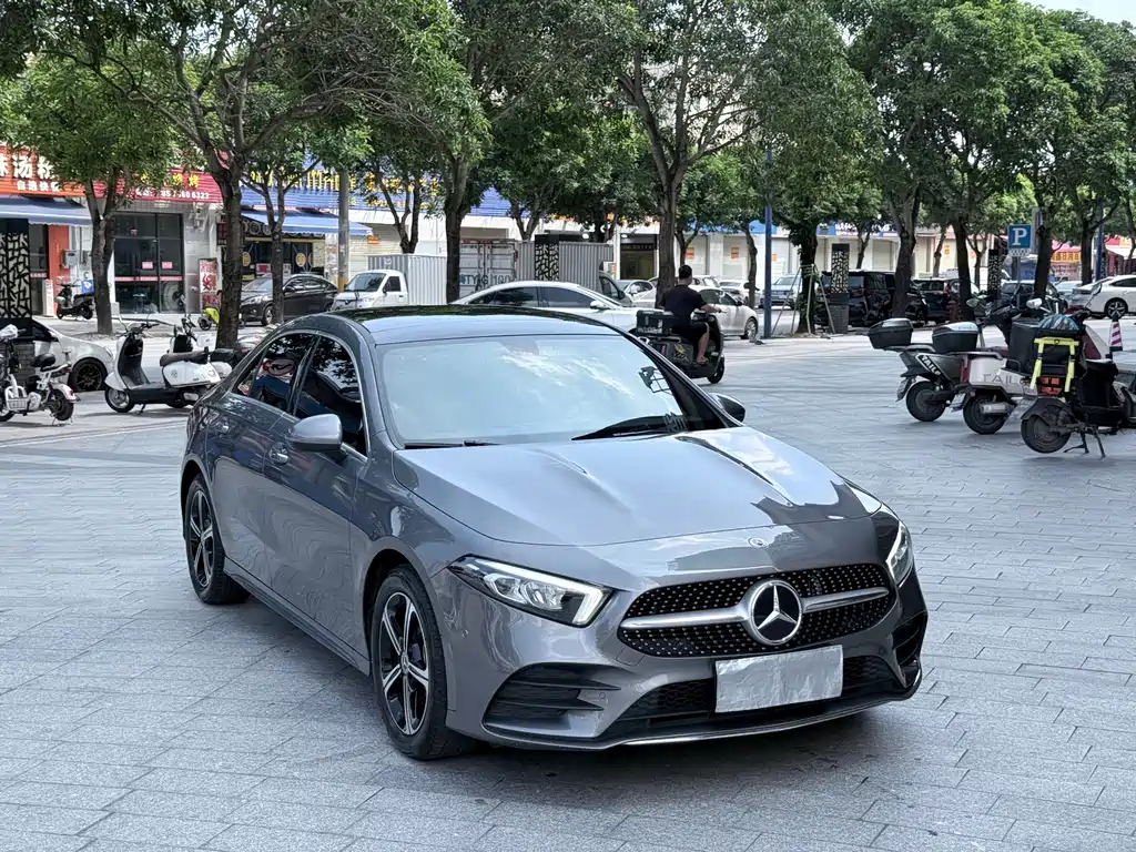Mercedes-Benz A-Class — миниатюра 3