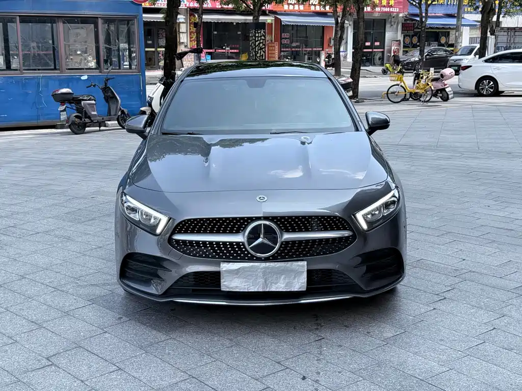 Mercedes-Benz A-Class — миниатюра 2