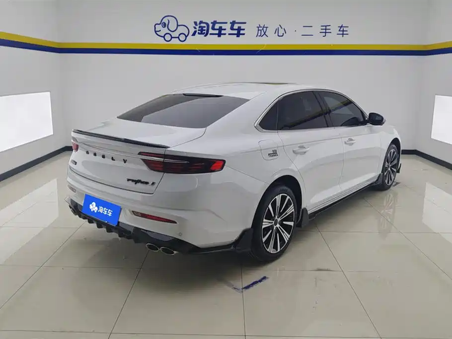 Geely Preface 2025 2.0TD