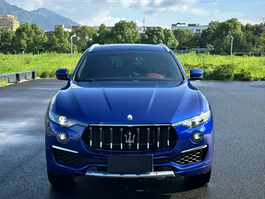 Maserati Levante — миниатюра 2