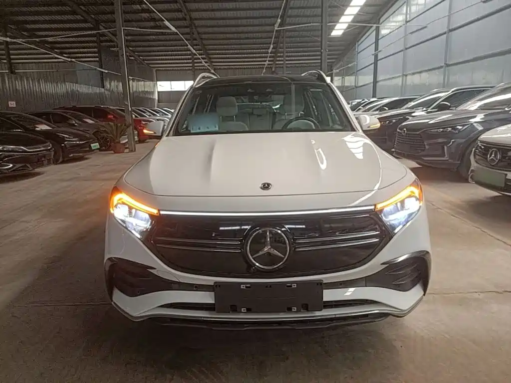 Mercedes-Benz EQB — миниатюра 3