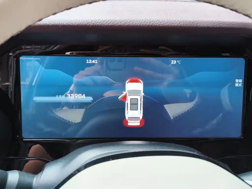 Geely Xingyue L — миниатюра 4