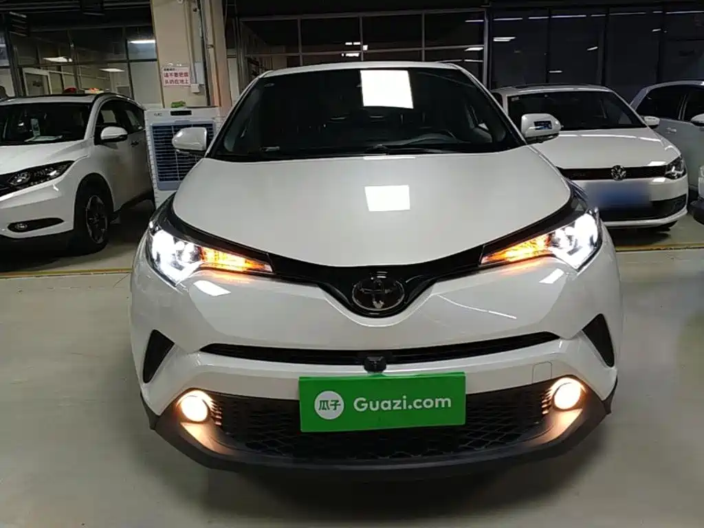 Toyota C-HR — миниатюра 3