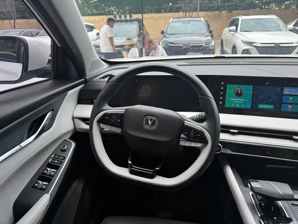 Changan CS75 PLUS — миниатюра 8