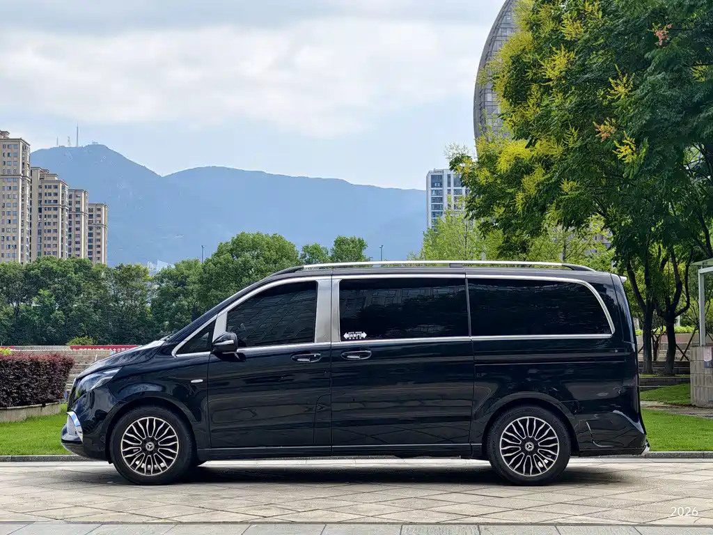 Mercedes-Benz V-Class — миниатюра 3