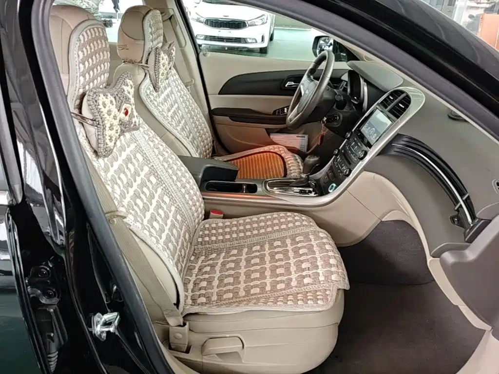 Chevrolet Malibu — миниатюра 25