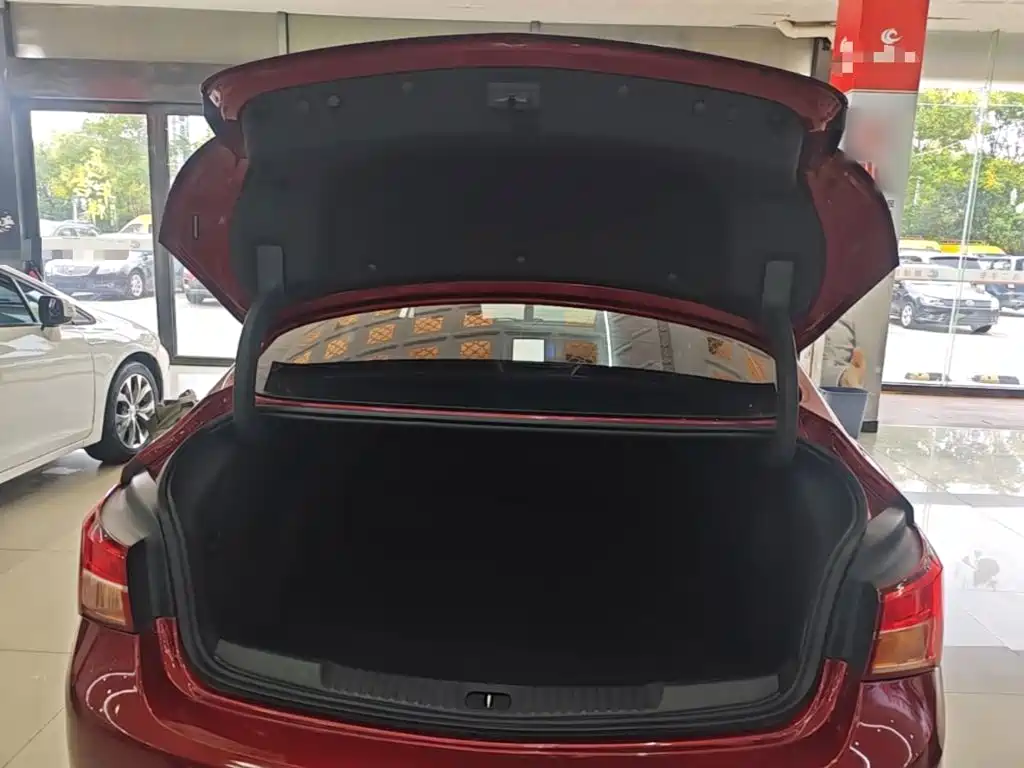 Buick Verano — миниатюра 15