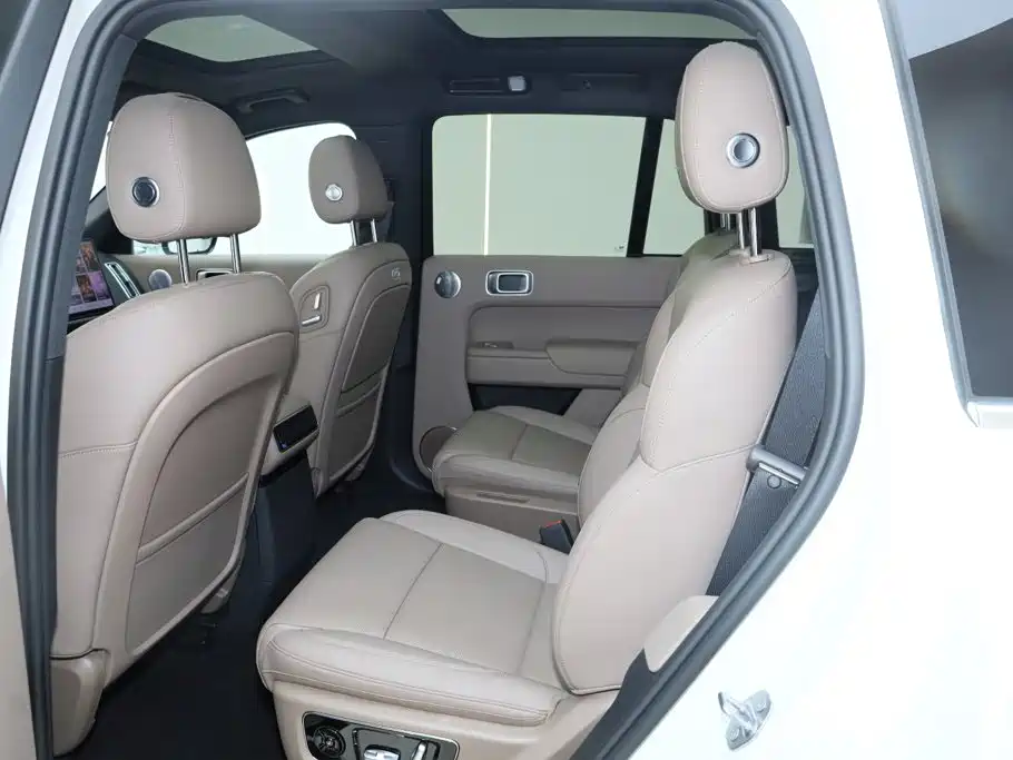 Li Auto Li L8 — миниатюра 15