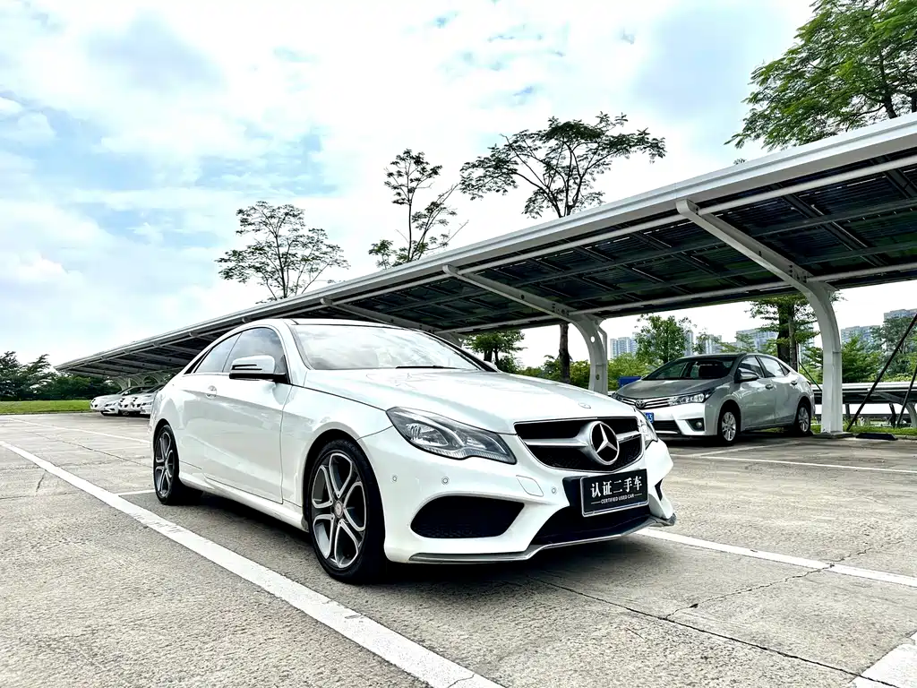 Mercedes-Benz E-Class (Import) — миниатюра 4