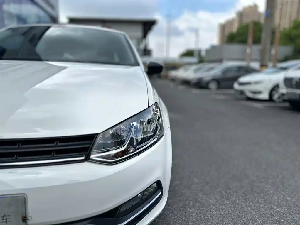 Volkswagen Polo — миниатюра 6