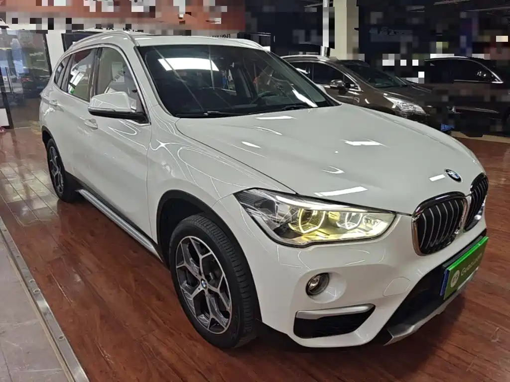 BMW X1 — миниатюра 4