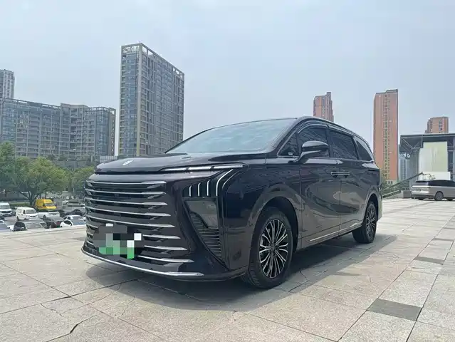 2025 Forthing Xinghai V9