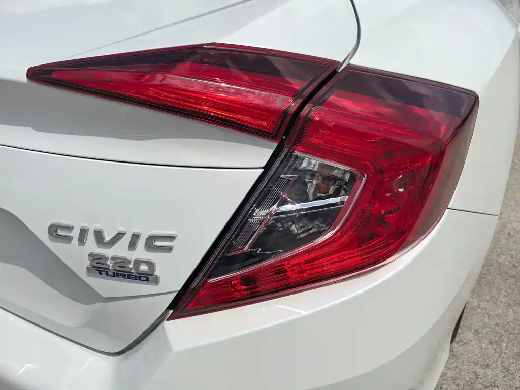 Honda Civic — миниатюра 15