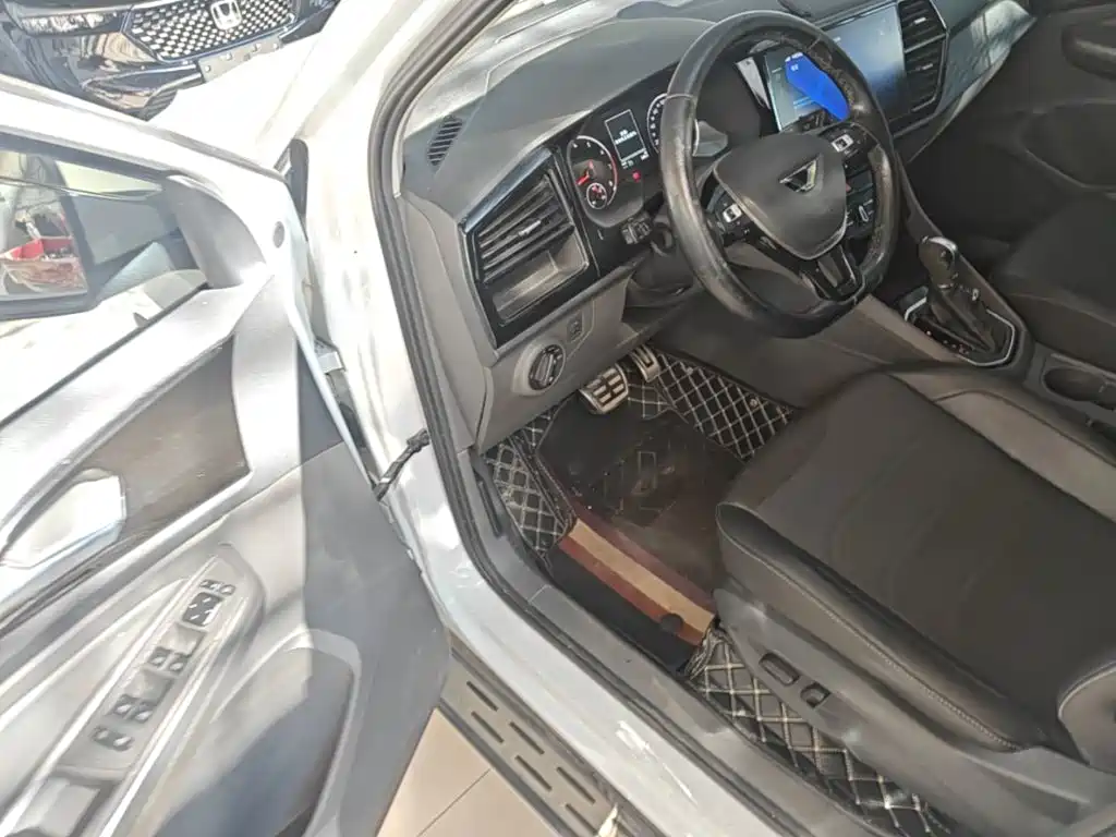 Jetta VS7 — миниатюра 16