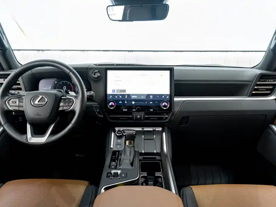 Lexus GX — миниатюра 15