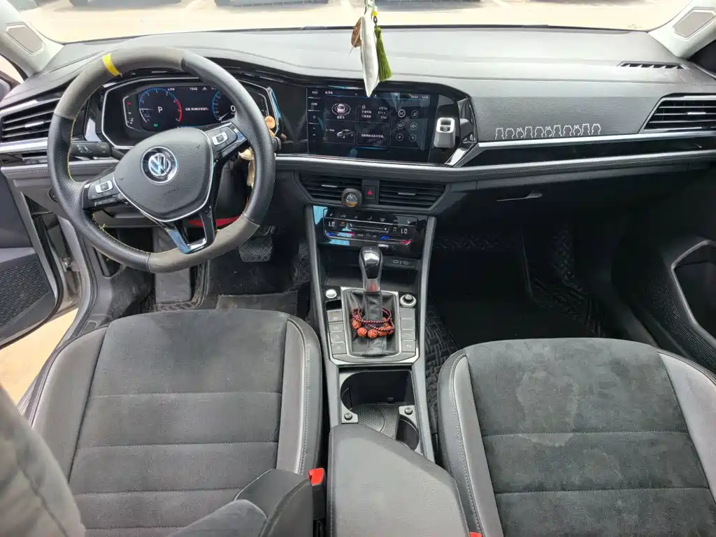Volkswagen Sagitar — миниатюра 9