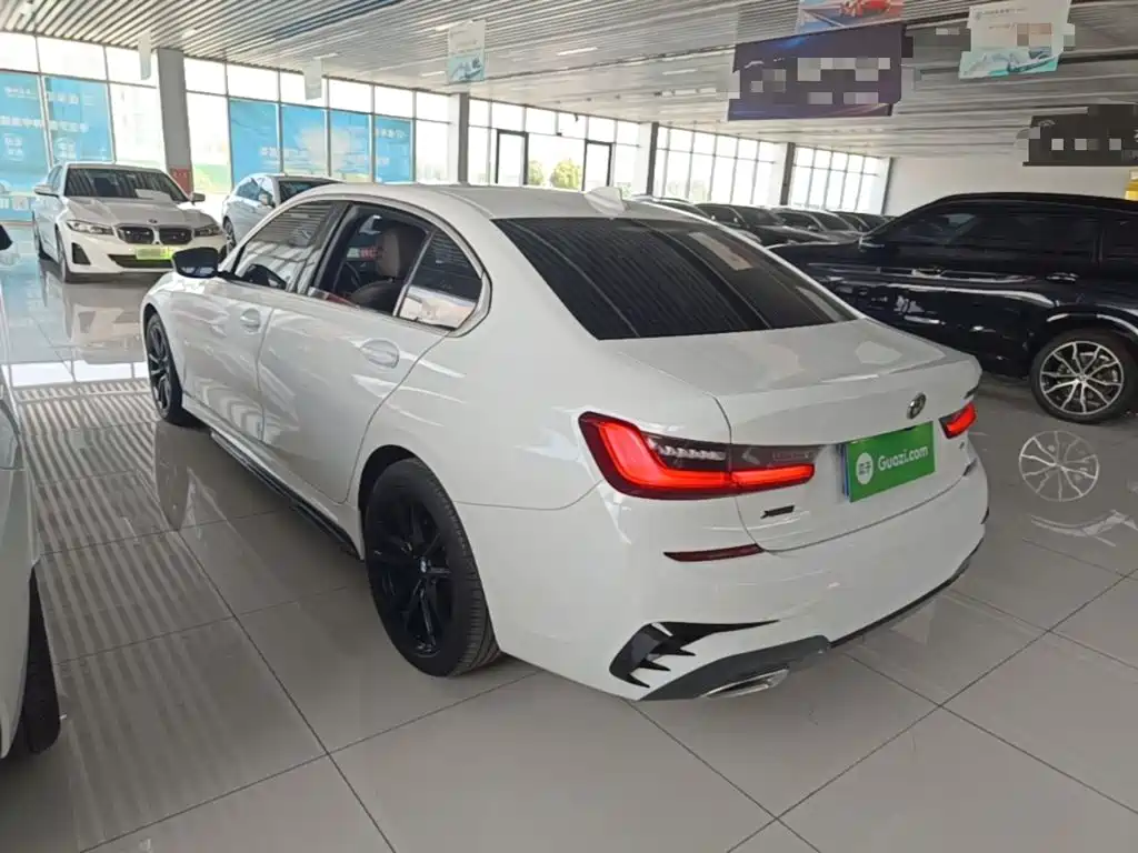 BMW 3 Series — миниатюра 5
