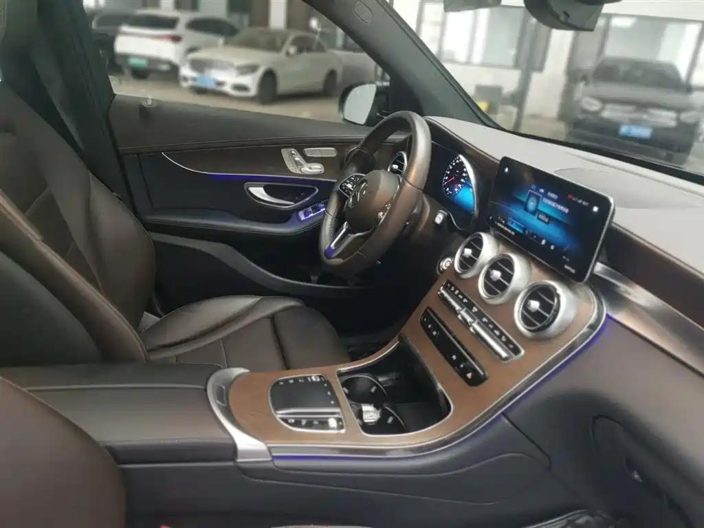 Mercedes-Benz GLC — миниатюра 3