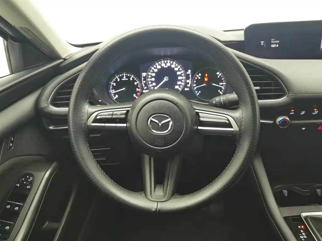Mazda Mazda3 — фотографии объявления, Фото 11