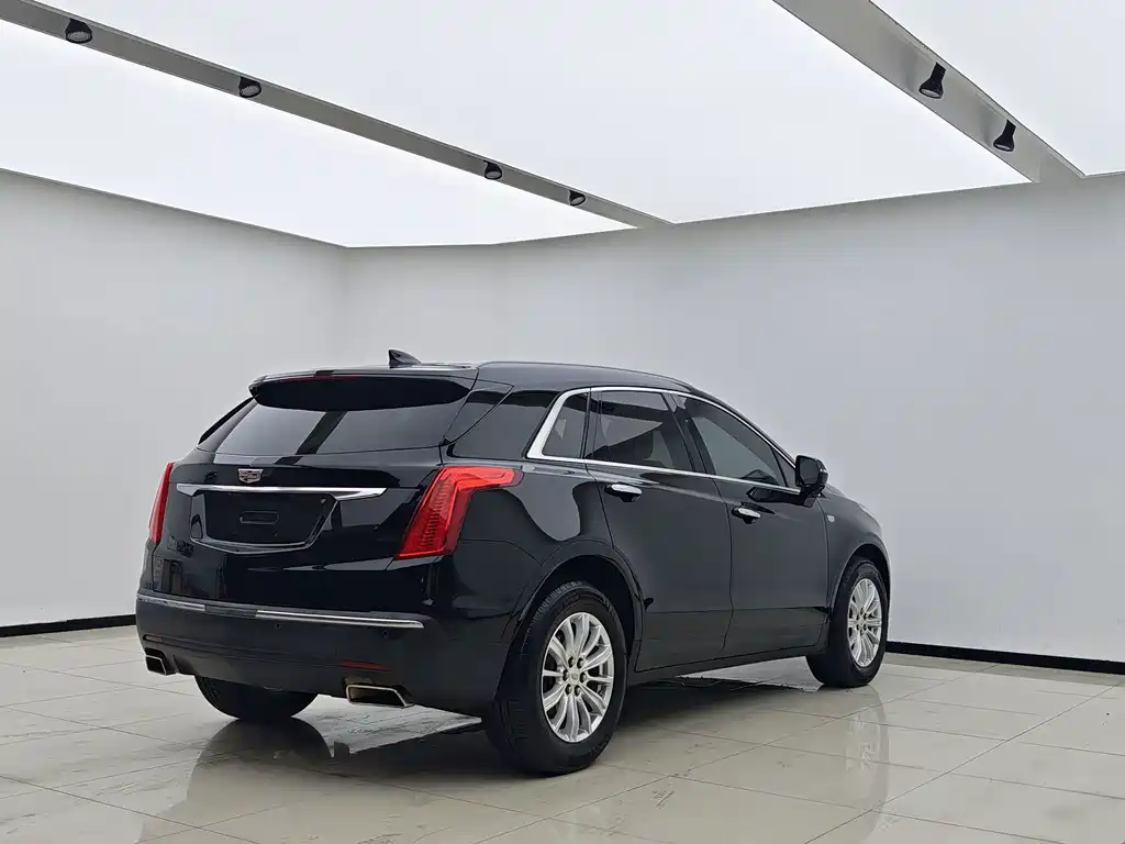 Cadillac XT5 — миниатюра 7