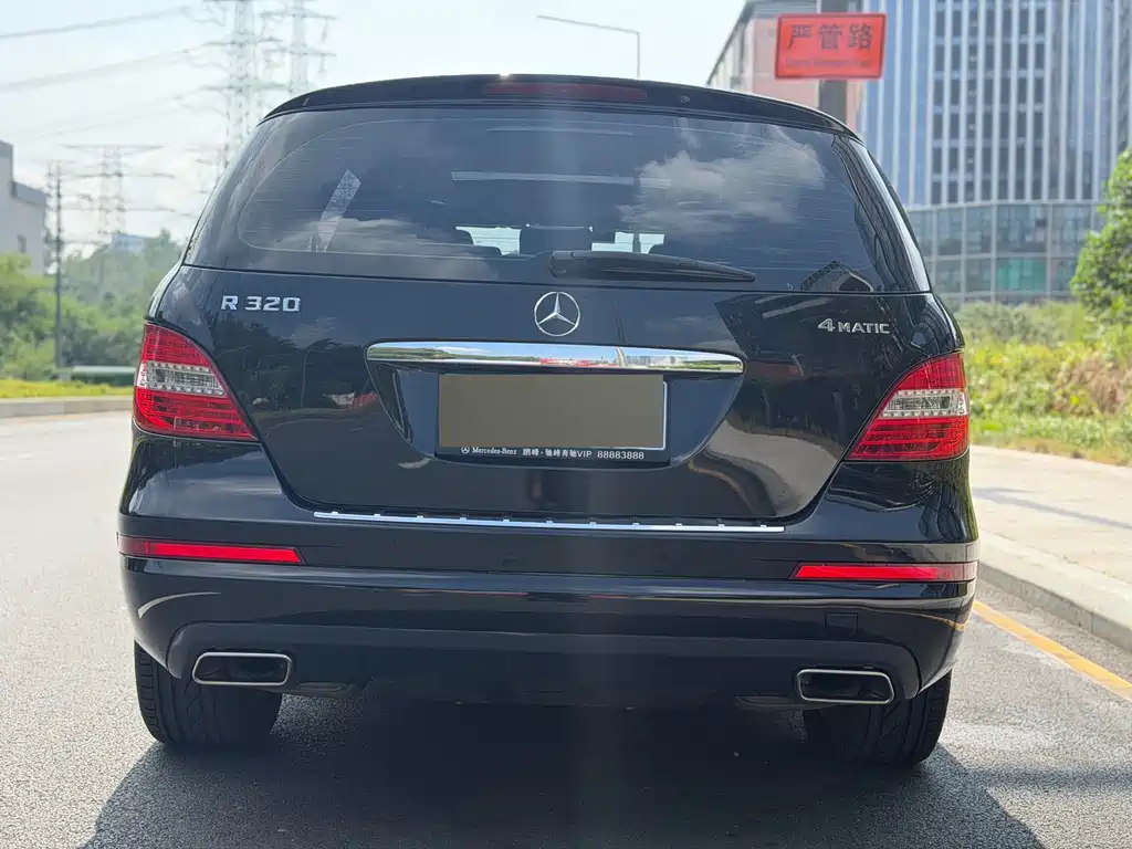 Mercedes-Benz R-Class — миниатюра 16