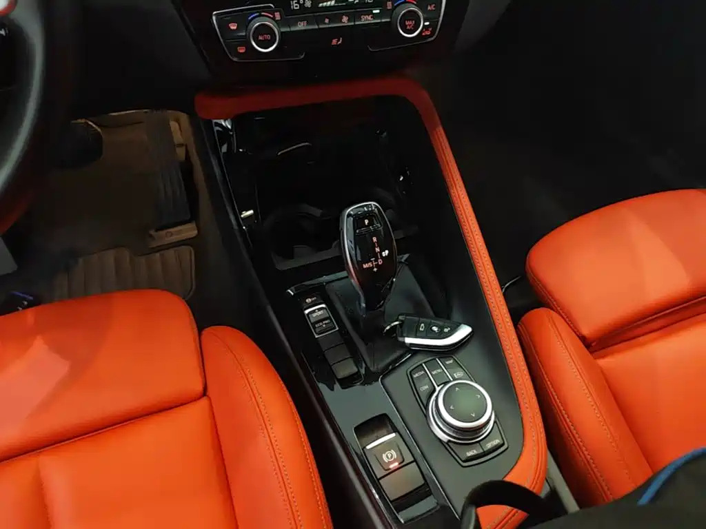BMW X2 — миниатюра 14