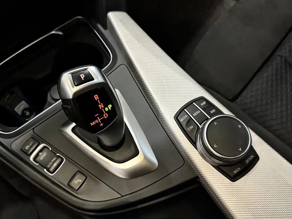 BMW 4 Series — миниатюра 7