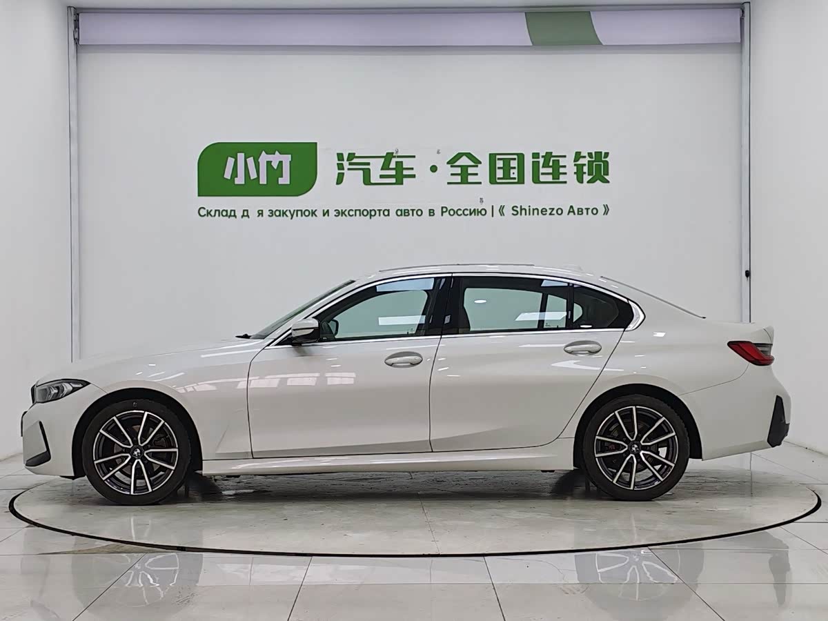 BMW 3 Series 2.0 л 2023 г. Белый, пробег 32000 км