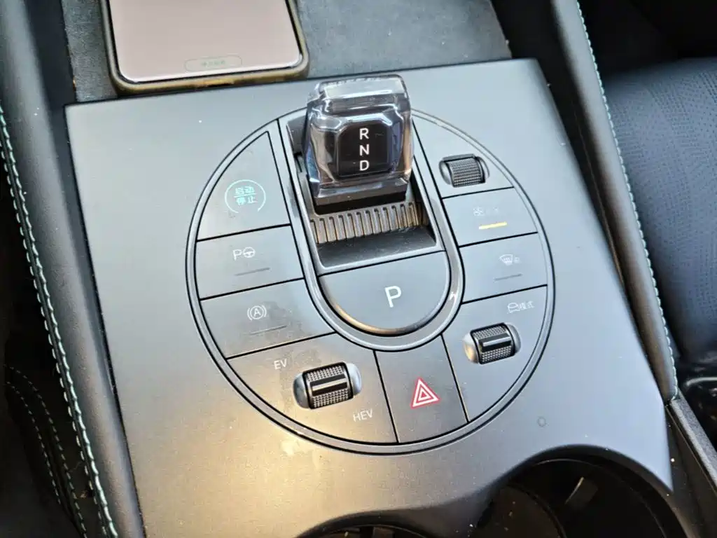 BYD Seal 06 — миниатюра 14