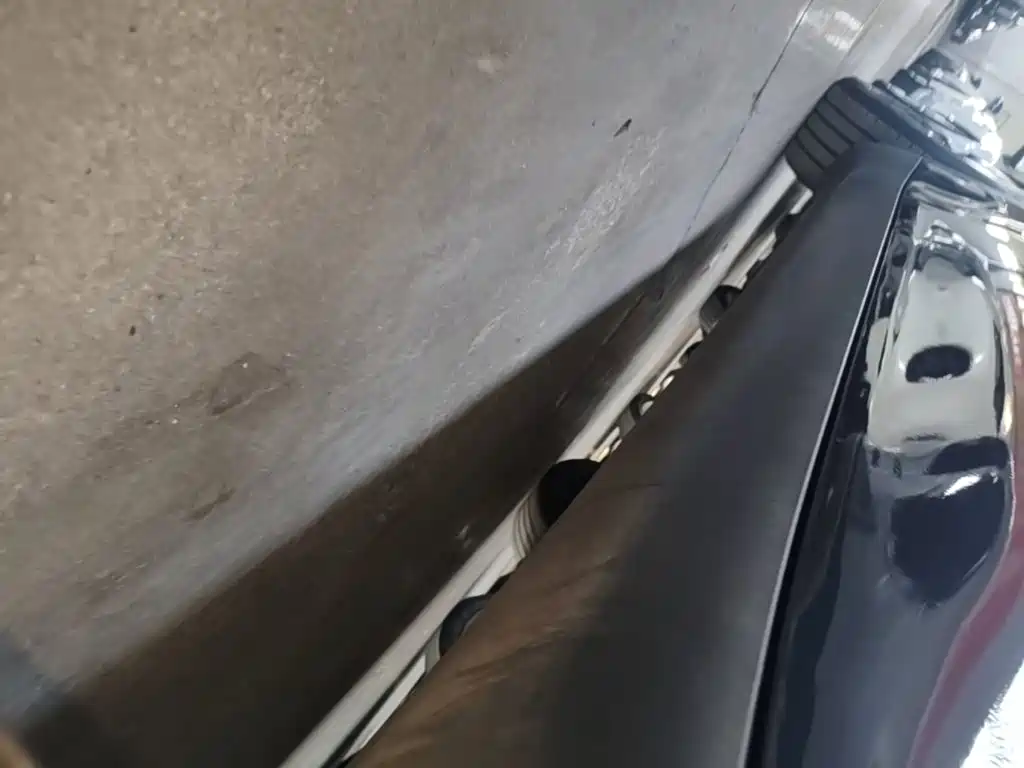 Tesla Model Y — миниатюра 21