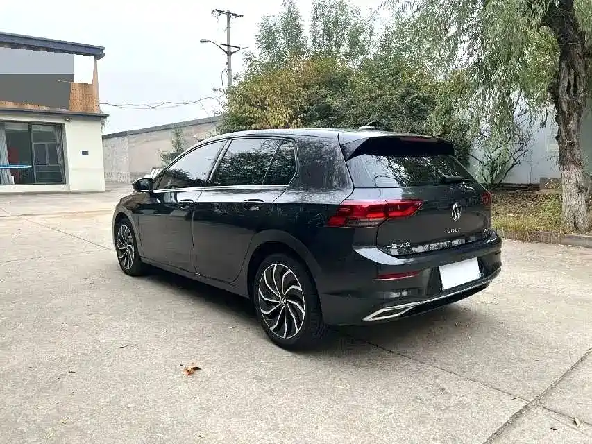 Volkswagen Golf — миниатюра 14