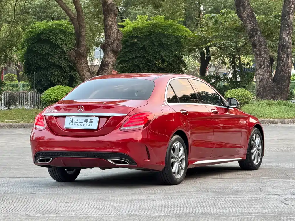 Mercedes-Benz C-Class — миниатюра 5