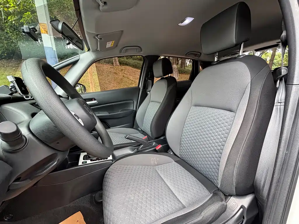 Honda Fit — миниатюра 12